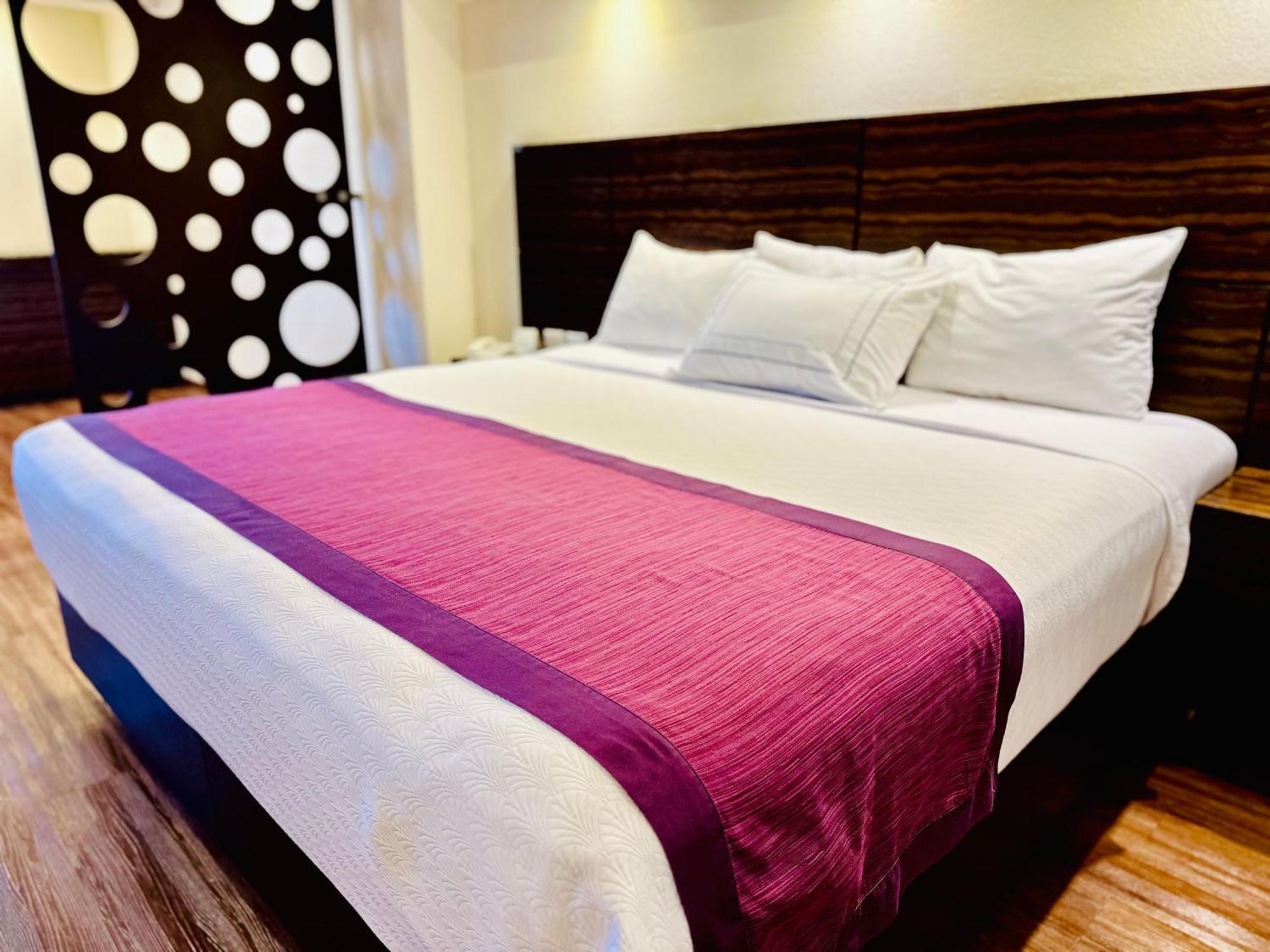 Hotel Mirage - Centro Historico De Querétaro Zewnętrze zdjęcie